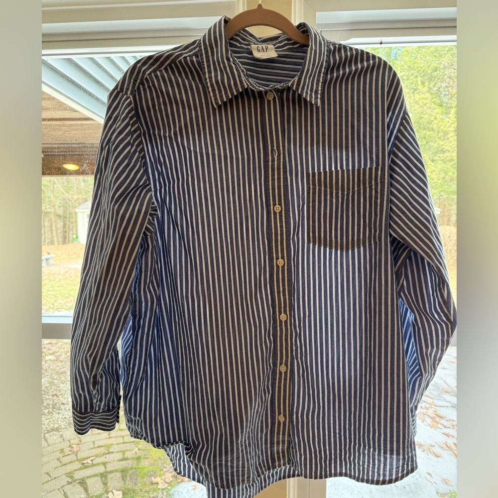 GAP Navy and White Vertical Stripe Button-Down Shirt